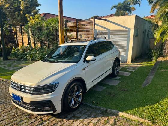 VOLKSWAGEN TIGUAN 2.0 350 TSI GASOLINA ALLSPACE R-LINE 4MOTION DSG VOLKSWAGEN TIGUAN 2.0 350 TSI GASOLINA ALLSPACE R-LINE 4MOTION DSG